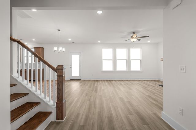 285 Johnnys Place, Mount Juliet, TN 37122