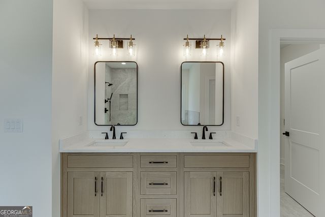 5422 Copper Creek Road, Flowery Branch, GA 30542