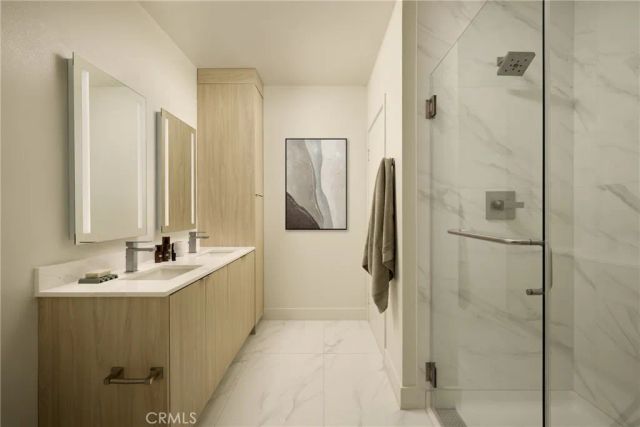 21010 Erwin Street 521, Woodland Hills, CA 91367