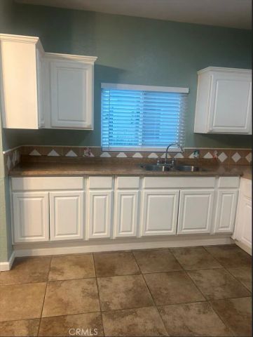 14727 Honeysuckle Street, Victorville, CA 92394