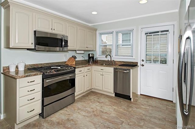 1001 Halstead Avenue, Mamaroneck, NY 10543
