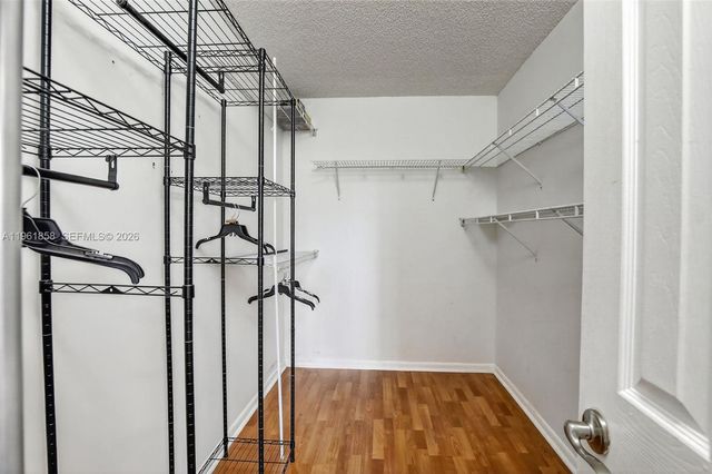 7401 NW 16th St 307, Plantation, FL 33313