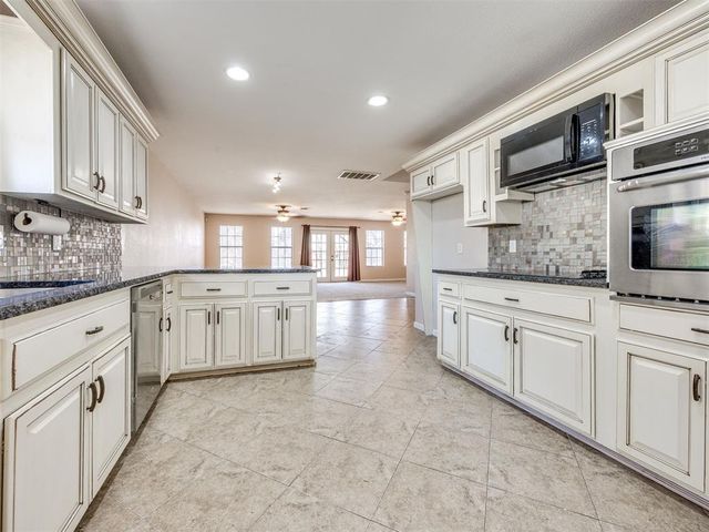 9204 Aaron Drive, Oklahoma City, OK 73132