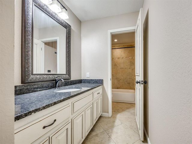 9204 Aaron Drive, Oklahoma City, OK 73132