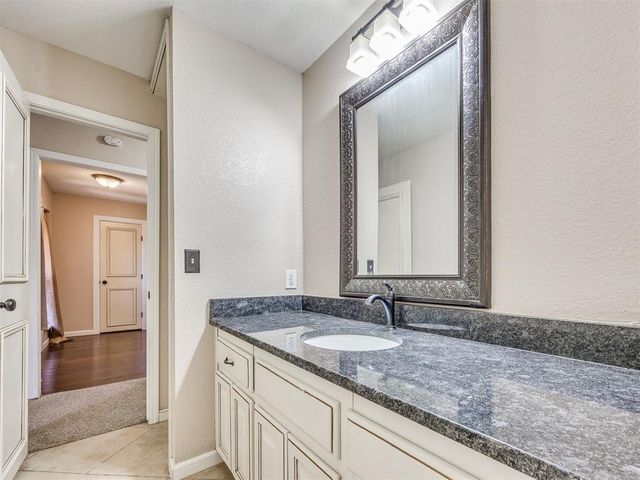 9204 Aaron Drive, Oklahoma City, OK 73132