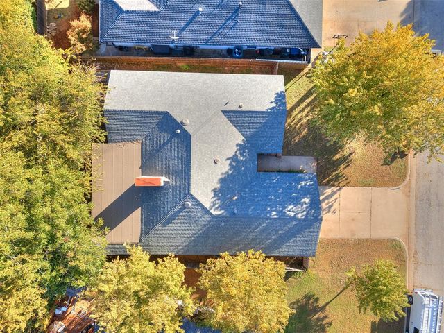 9204 Aaron Drive, Oklahoma City, OK 73132