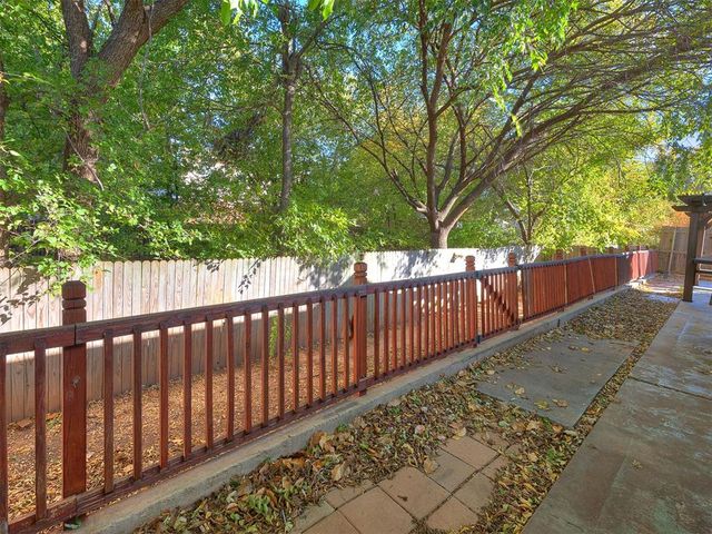 9204 Aaron Drive, Oklahoma City, OK 73132