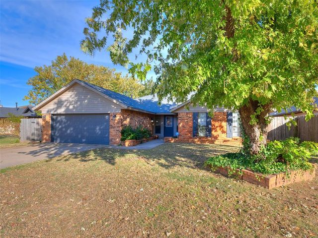 9204 Aaron Drive, Oklahoma City, OK 73132