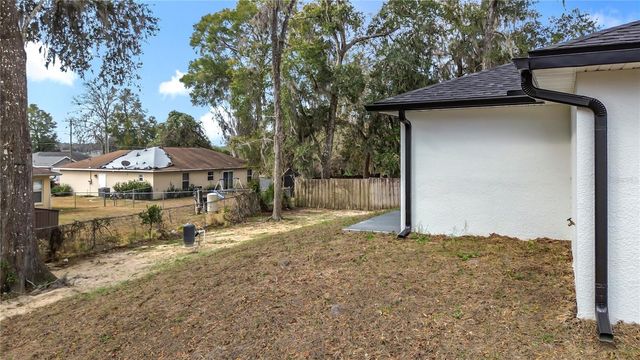 18 JUNIPER TRAIL RUN, Ocala, FL 34480