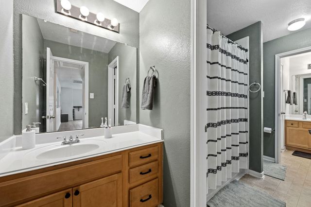 523 Savory Lane, Crosby, TX 77532