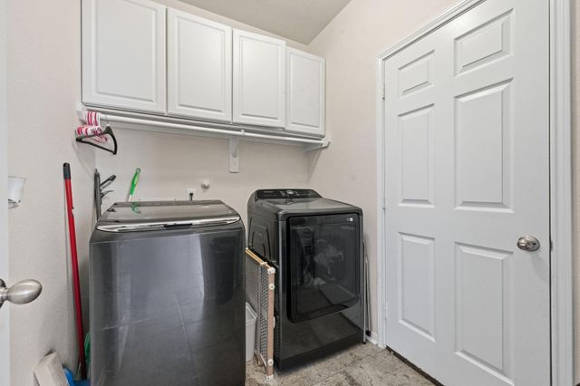523 Savory Lane, Crosby, TX 77532