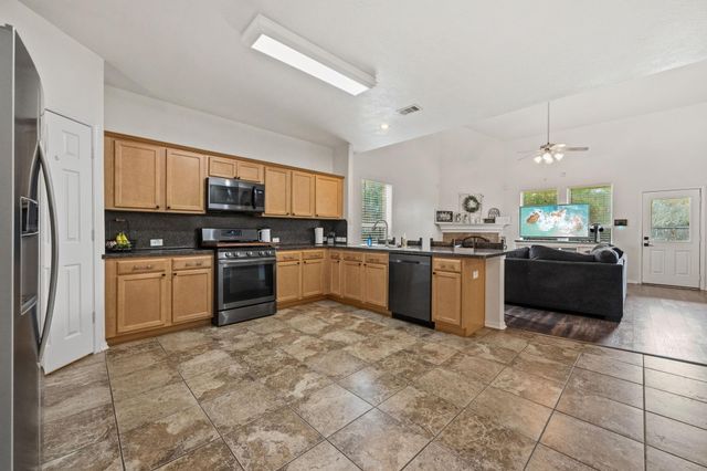 523 Savory Lane, Crosby, TX 77532