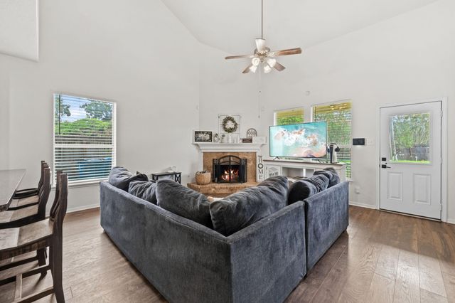 523 Savory Lane, Crosby, TX 77532