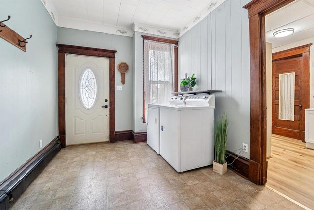 N4370 HWY 49, Poy Sippi, WI 54967