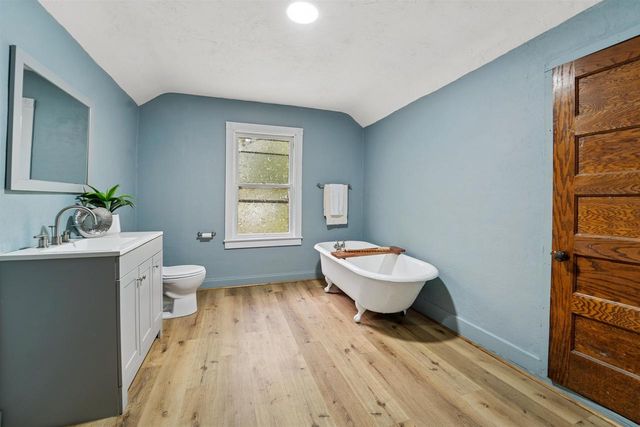 N4370 HWY 49, Poy Sippi, WI 54967