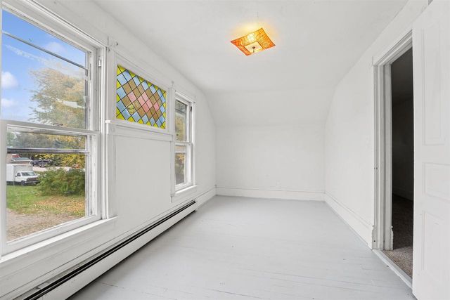 N4370 HWY 49, Poy Sippi, WI 54967