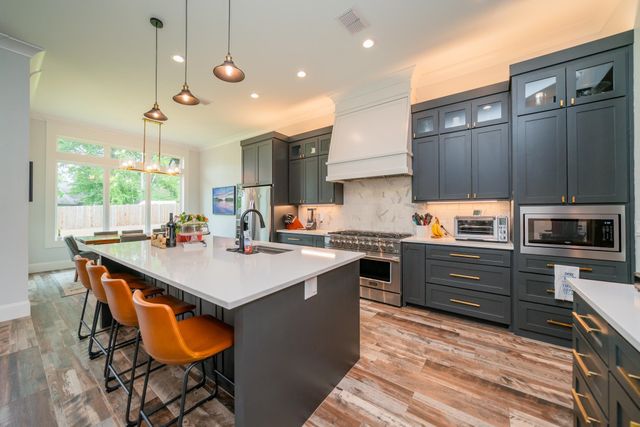 3813 Suren Way, Longview, TX 75605