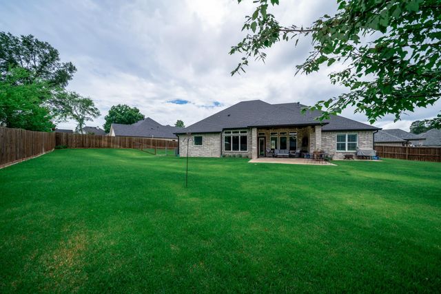 3813 Suren Way, Longview, TX 75605