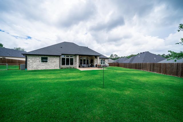 3813 Suren Way, Longview, TX 75605