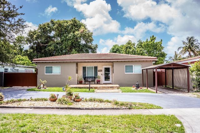 1004 NE 151st Ter, North Miami Beach, FL 33162