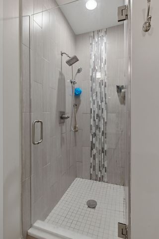2438 Inga St, Nashville, TN 37206