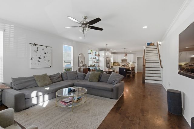 2438 Inga St, Nashville, TN 37206