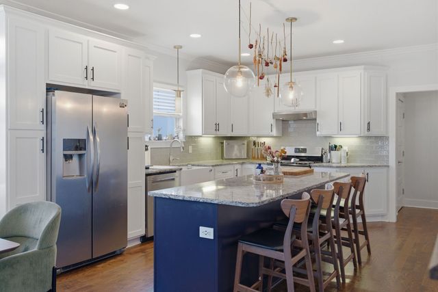 2438 Inga St, Nashville, TN 37206