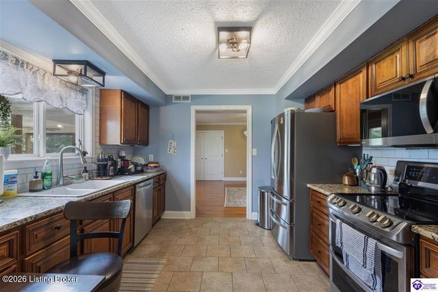 200 Carey Ln, Elizabethtown, KY 42701