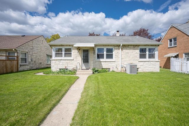 3170 S 36th STREET, Milwaukee, WI 53215