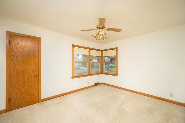 3170 S 36th STREET, Milwaukee, WI 53215