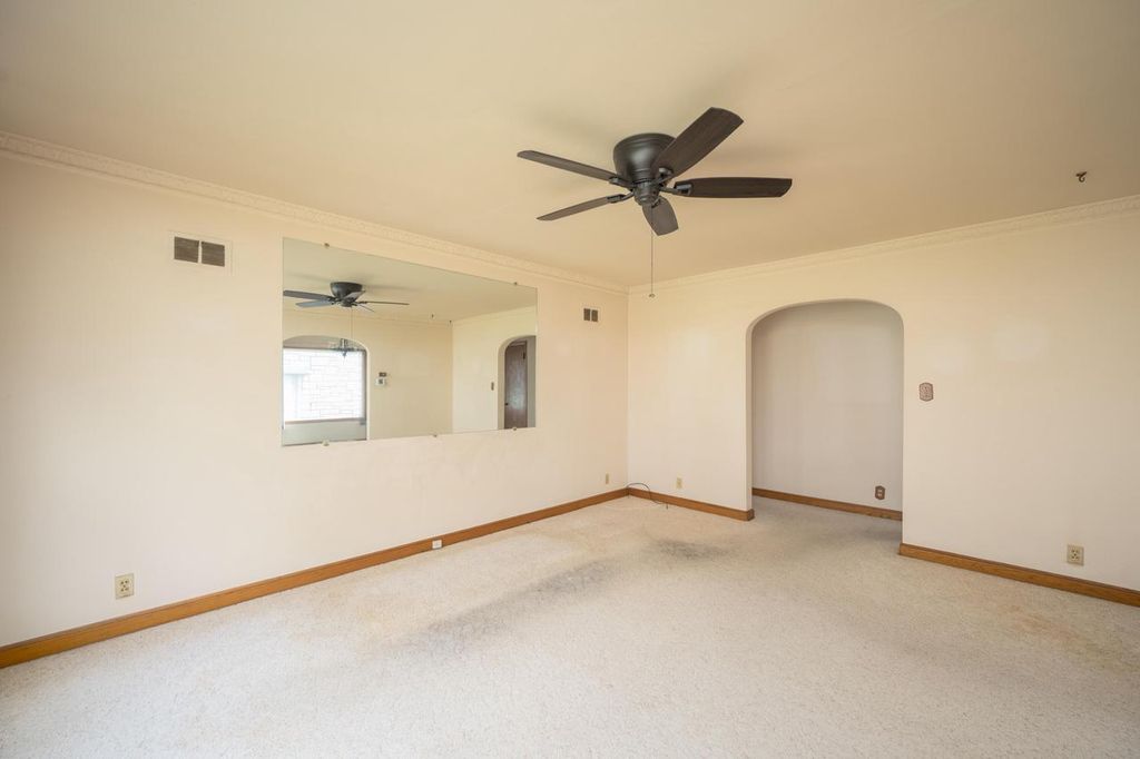 3170 S 36th STREET, Milwaukee, WI 53215