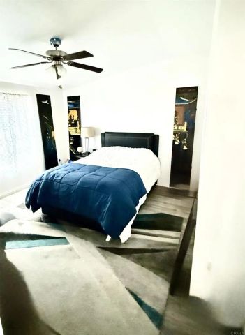 2950 Iris 54, San Diego, CA 92154