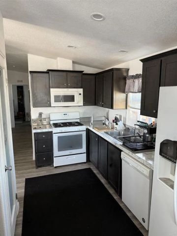 2950 Iris 54, San Diego, CA 92154