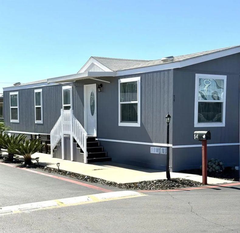 2950 Iris 54, San Diego, CA 92154