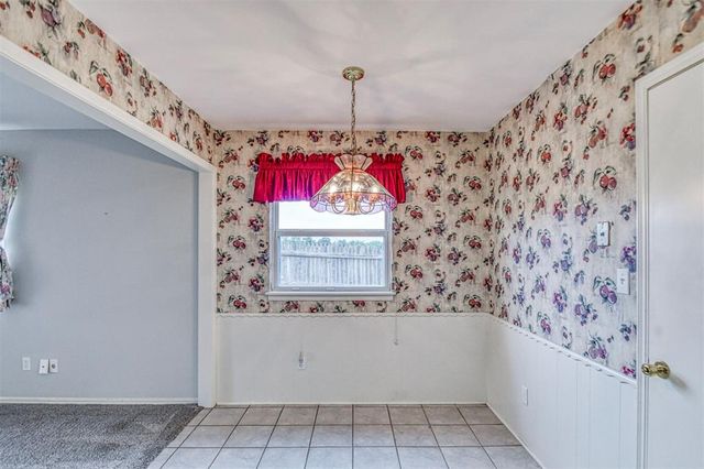 6824 NW 20th Street, Bethany, OK 73008