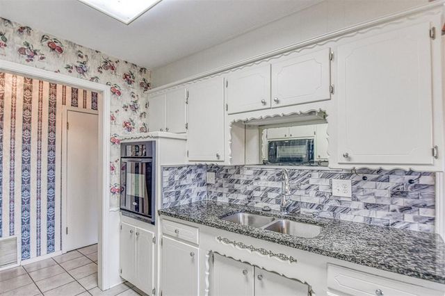 6824 NW 20th Street, Bethany, OK 73008