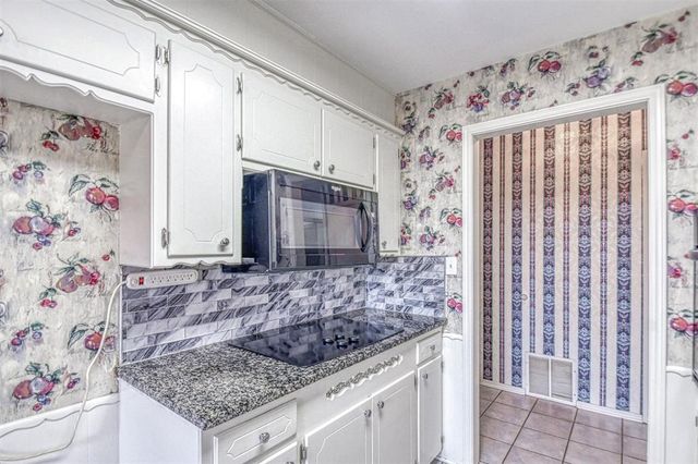 6824 NW 20th Street, Bethany, OK 73008
