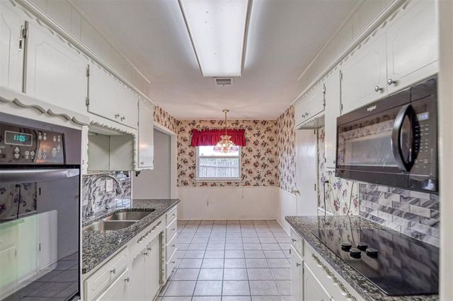 6824 NW 20th Street, Bethany, OK 73008