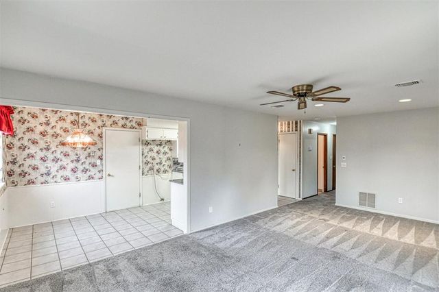 6824 NW 20th Street, Bethany, OK 73008