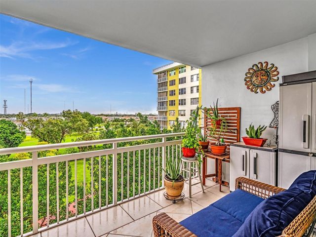 4400 Hillcrest Drive 603B, Hollywood, FL 33021