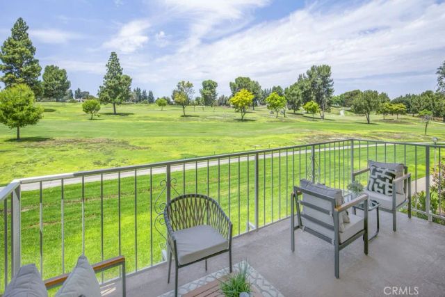 2386 Via Mariposa West West 2F, Laguna Woods, CA 92637