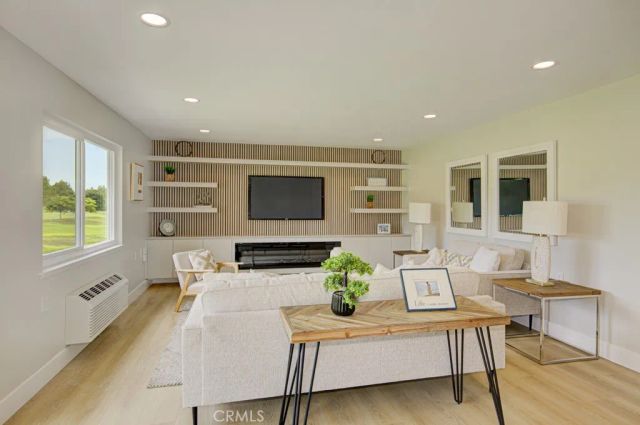 2386 Via Mariposa West West 2F, Laguna Woods, CA 92637