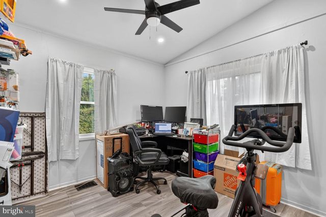 221 SENECA DR, Oxon Hill, MD 20745