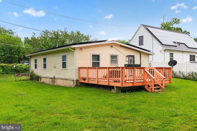 221 SENECA DR, Oxon Hill, MD 20745