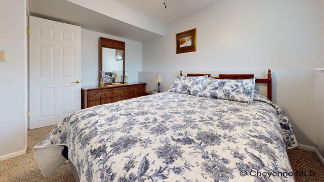 1240 MADISON AVE, Cheyenne, WY 82001