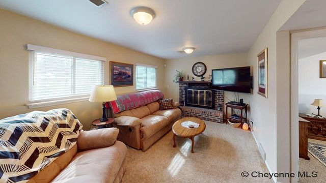 1240 MADISON AVE, Cheyenne, WY 82001