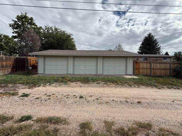 1240 MADISON AVE, Cheyenne, WY 82001