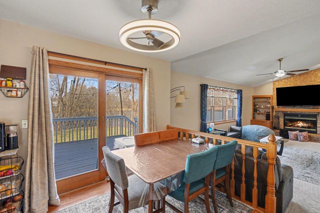 7754 18th Street N, Oakdale, MN 55128