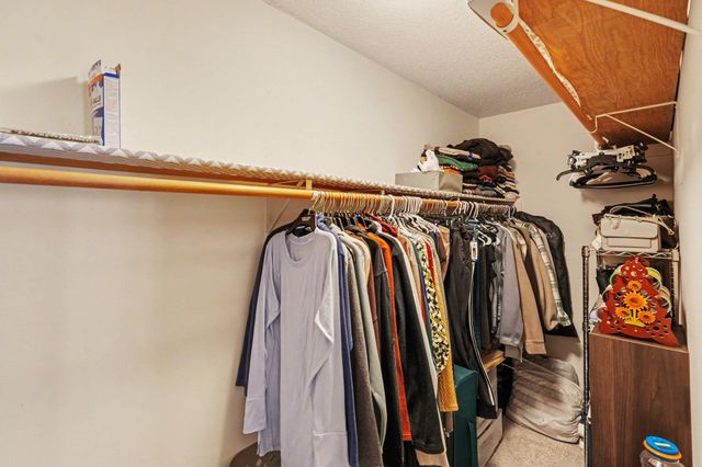 7754 18th Street N, Oakdale, MN 55128