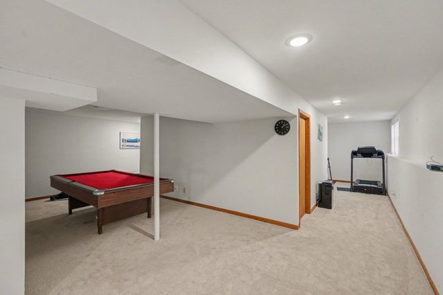 7754 18th Street N, Oakdale, MN 55128